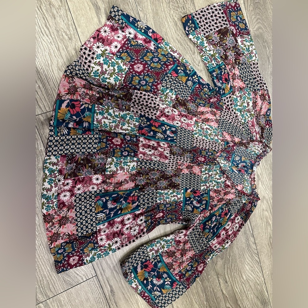 Floral Multicolor Women's Top - Picture 9 of 16